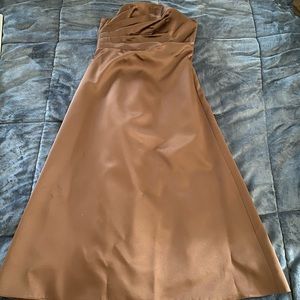 Brown strapless dress